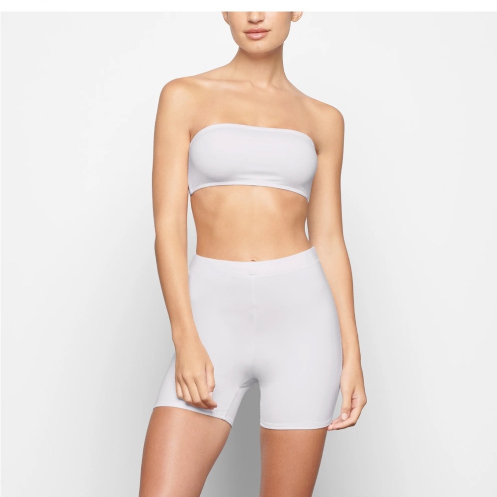 SIGNATURE SWIM MID WAIST
SHORT | MARBLE NWT